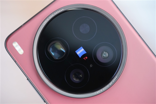 200mm纯光学长焦巨炮！vivo X200 Ultra摄影套装图赏