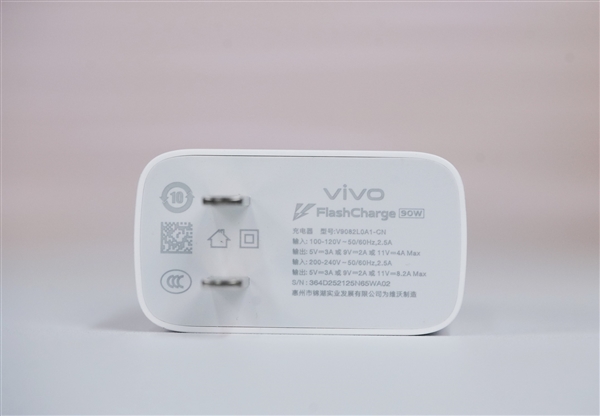 200mm纯光学长焦巨炮！vivo X200 Ultra摄影套装图赏